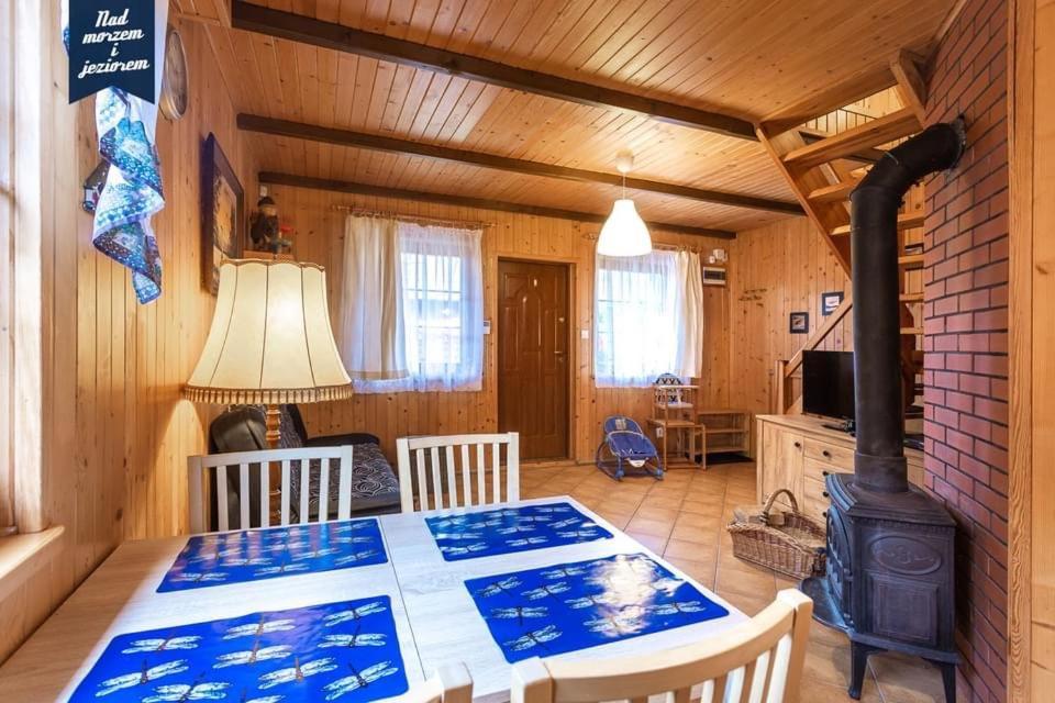 Caloroczne Domki Nad Morzem I Jeziorem Jezierzany Eksteriør billede